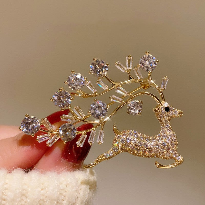 Stylishwe   クリスマス おしゃれ ヘラジカ ブローチ