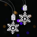 Stylishwe   クリスマス スノーデザイン プレゼント ピアス2色選択可