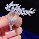 Stylishwe   クリスマス 可愛い  ヘラジカ ブローチ 合わせやすい