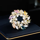 Stylishwe   クリスマス  花輪 エレガント ブローチ4色選択可