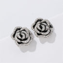 Stylishwe  エレガントカメリア ホワイトゴールド スタッド ピアス