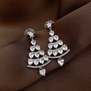 Stylishwe   クリスマスツリー デザイン 高級感 ピアス