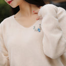 Stylishwe   クリスマス 可愛い ヘラジカ 枝角 デザイン ブローチ4色選択可