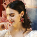 Stylishwe   クリスマス くまちゃんデザイン ボヘミアン風 ピアス