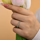 Stylishwe 0.3カラット ラウンドカット エメラルドグリーン＆クリア エタニティリング