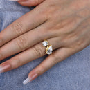 Stylishwe  ユニーク イエローゴールド ペアカット＆ラウンドカット 婚約指輪