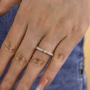 Stylishwe  2.0カラット イエローゴールド エメラルドカット エタニティリング