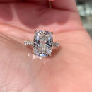 Stylishwe  6.5カラット エレガントホワイトゴールド クッションカット 婚約指輪