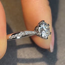 Stylishwe  2.0カラット エレガント ホワイトゴールド ラウンドカット 婚約指輪