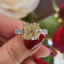 Stylishwe  4.5カラット 2トーン イエローサファイア クッションカット婚約指輪