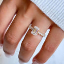 Stylishwe  3.5カラット エレガント イエローゴールド エメラルドカット 婚約指輪