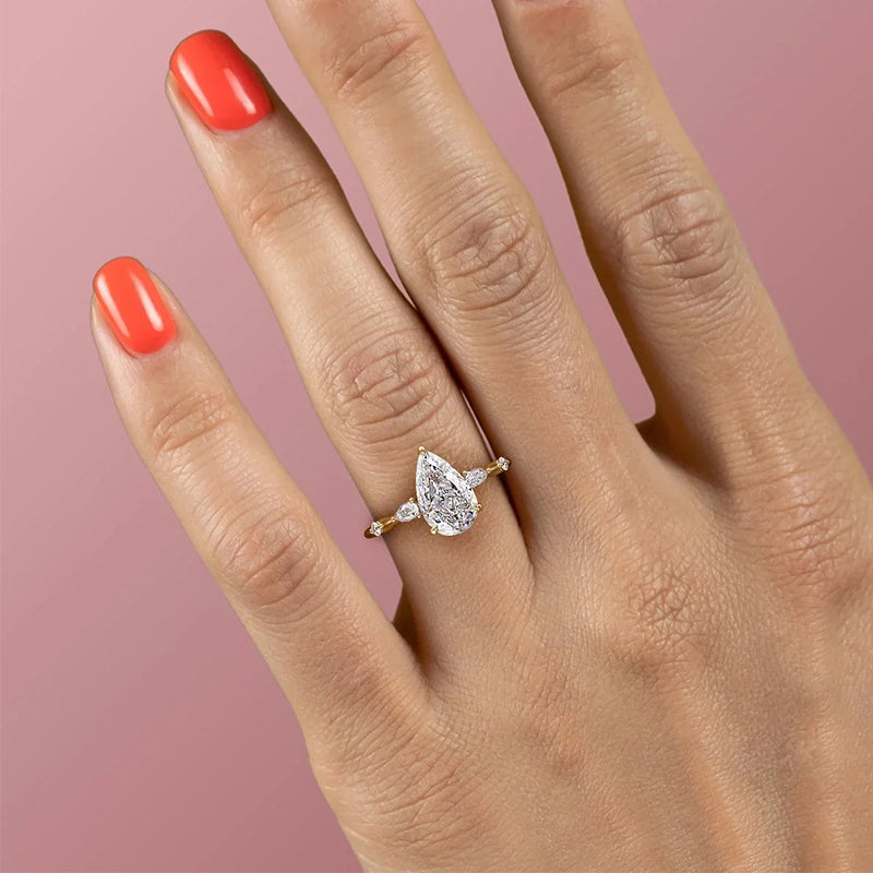 Stylishwe  3.5カラット イエローゴールド ペアカット 婚約指輪