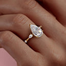 Stylishwe  3.5カラット イエローゴールド ペアカット 婚約指輪