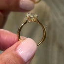 Stylishwe  4.0カラット イエローサファイア クッションカット婚約指輪