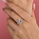 Stylishwe  2.8カラット ホワイトゴールドラウンドカット 婚約指輪