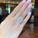 Stylishwe  12.0カラット ゴージャスホワイトゴールド ラディアントカット  婚約指輪