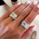 Stylishwe  5.0カラット イエローゴールド&ホワイトゴールド エメラルドカット エタニティリング