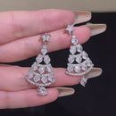 Stylishwe   クリスマスツリー デザイン 高級感 ピアス