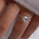 Stylishwe  2.5カラット  イエローゴールド クッションカット 婚約指輪