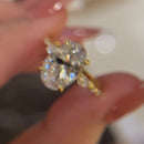 Stylishwe  4.0カラット エレガント イエローゴールド オーバルカット 婚約指輪