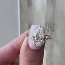 Stylishwe  3.5カラット イエローゴールド ペアカット 婚約指輪