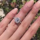 Stylishwe 2.5カラット エメラルドカット ヘイロー 婚約指輪