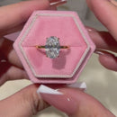 Stylishwe イエローゴールド 3.5カラット オーバルカット シルバー 婚約指輪