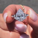 Stylishwe  2.2カラット ペアカット ホワイトゴールド 婚約指輪