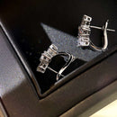 Stylishwe ゴージャス 非対称お花 ペアカットスターリングシルバー スタッド ピアス - stylish we