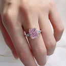 Stylishwe 豪華 4.0カラット ピンクファイア ラディアントカット スリーストーン レディース 婚約指輪