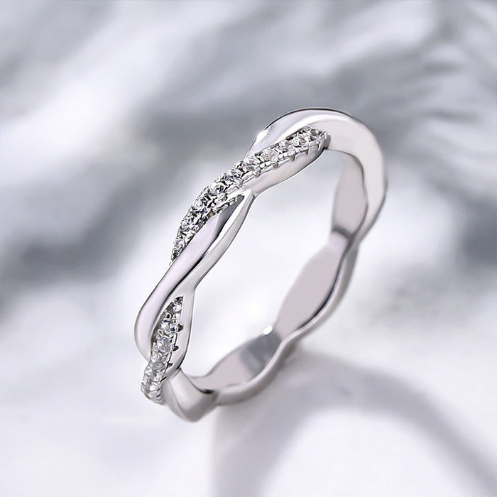 ウエディング結婚式✳︎パーティ✳︎一粒ダイヤデザイン✳︎エタニティネックレス✳︎シンプル Stylishwe 華やか 1.5カラット 5ストーン ハーフエタニティリング