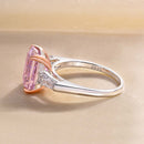 Stylishwe 豪華 4.0カラット ピンクファイア ラディアントカット スリーストーン レディース 婚約指輪