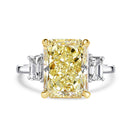 Stylishwe 5.0カラット 3ストーン ラディアントカット 婚約指輪 - stylish we