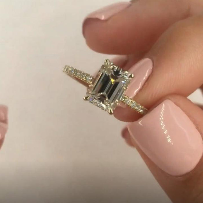 Stylishwe クラシック 3.3カラット エメラルドカット 婚約指輪
