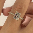 Stylishwe クラシック 3.3カラット エメラルドカット 婚約指輪 スターリングシルバー