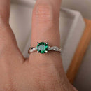 Stylishwe Twisted 1.25ct Emerald Green Ring 