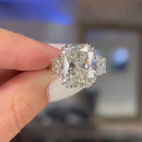 Stylishwe 8.0カラット ラディアントカット ホワイトゴールド ウィメンズ 婚約指輪