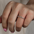 Stylishwe 精緻で美しい 0.6カラット ラウンドカット 結婚指輪 スターリングシルバー - stylish we