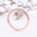 Stylishwe ファッション ローズゴールド 0.3カラット ラウンドカット ダイヤモンドクリア バーセッティング 結婚指輪 スターリングシルバー - stylish we